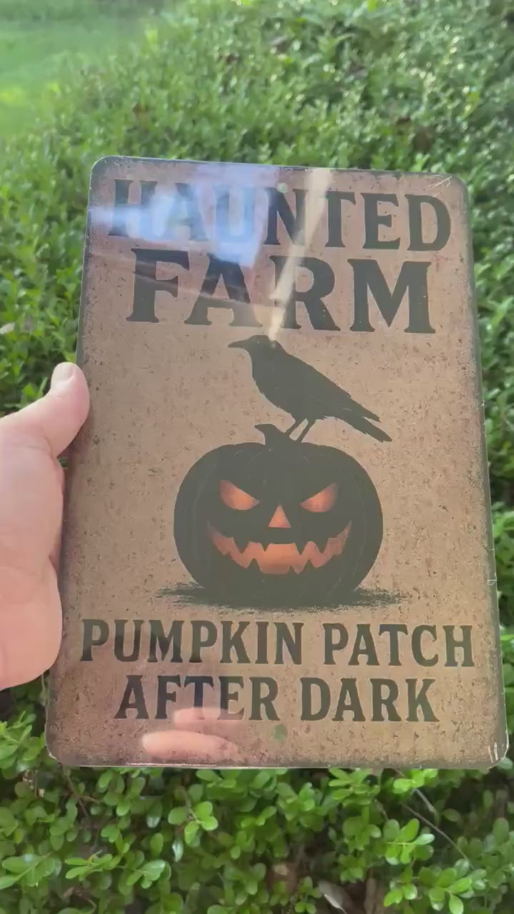 Haunted Farm Pumpkin Patch After Dark Sign – 8x12 Halloween Metal Wall Decor with Crow & Jack-o'-Lantern, Porch Sign, Fall Decor